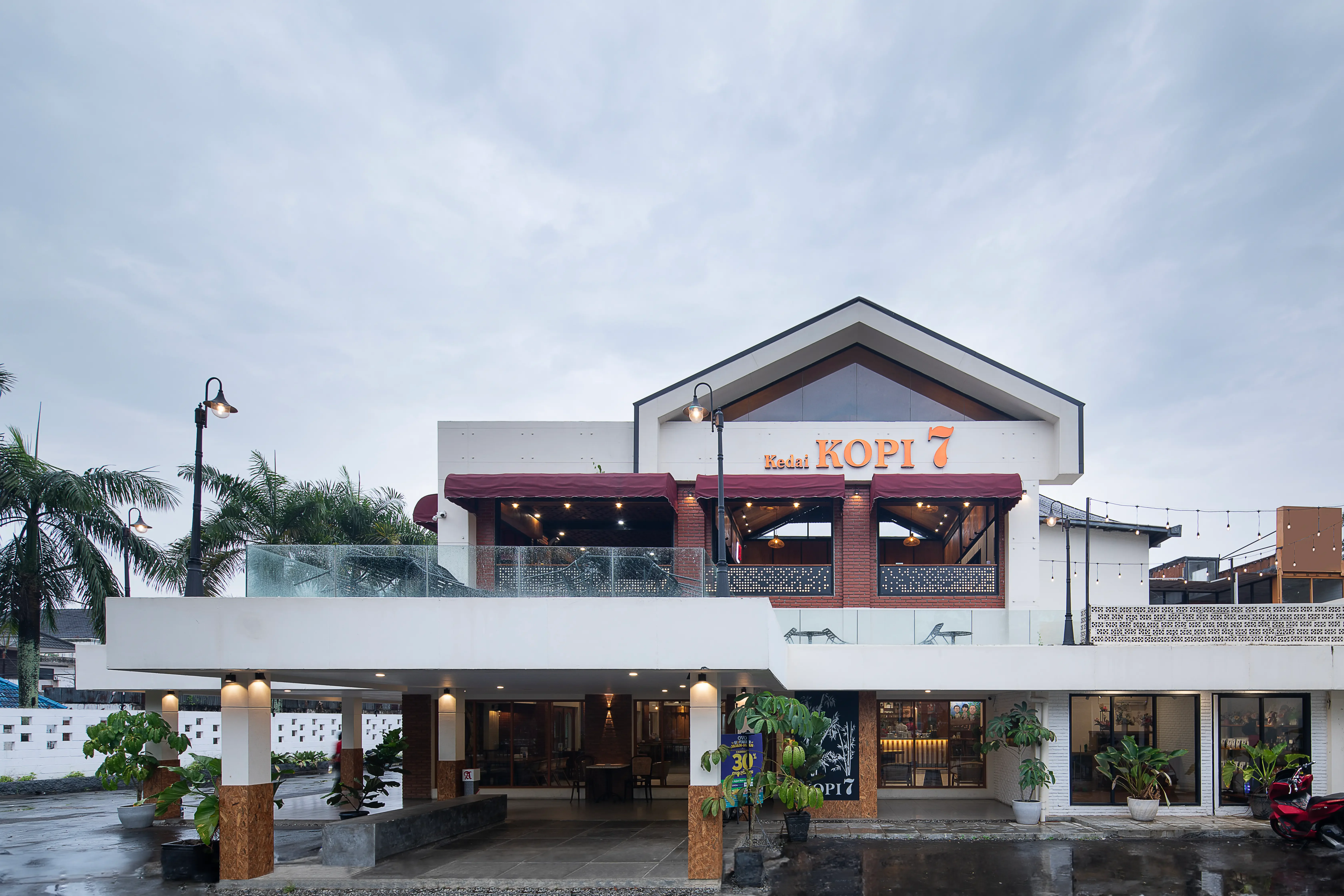 Kedai Kopi 7 Kambang Iwak